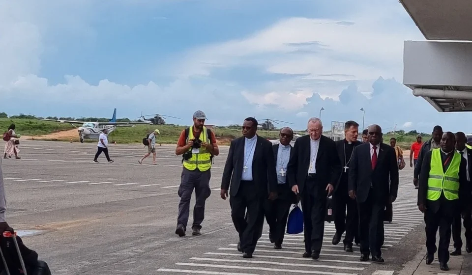 Sua Eminência Reverendíssima, o Cardeal Pietro Parolin visita Diocese de Pemba — Conferência Episcopal de Moçambique