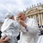 Papa: Jesus Ressuscitado cura a tristeza que paralisa o coração – Vatican News