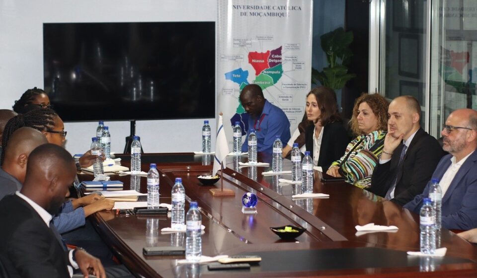 UCM e Itália reforçam cooperação na visita do Embaixador à Instituição – Vatican News