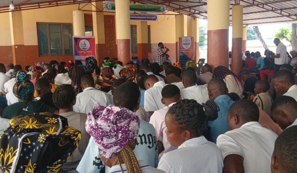 Moçambique. Igreja aposta no futebol para resgatar jovens em Nampula – Vatican News